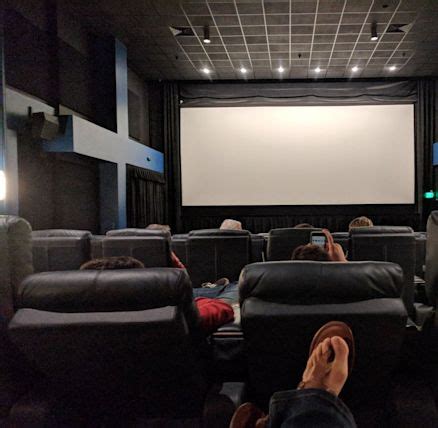 322 reviews of Hillcrest Cinemas "The place to go for independent films in San Diego. The complex and surrounding shops look a bit like Toon Town, which could be good or bad. Either way, they play excellent movies and validate parking. 